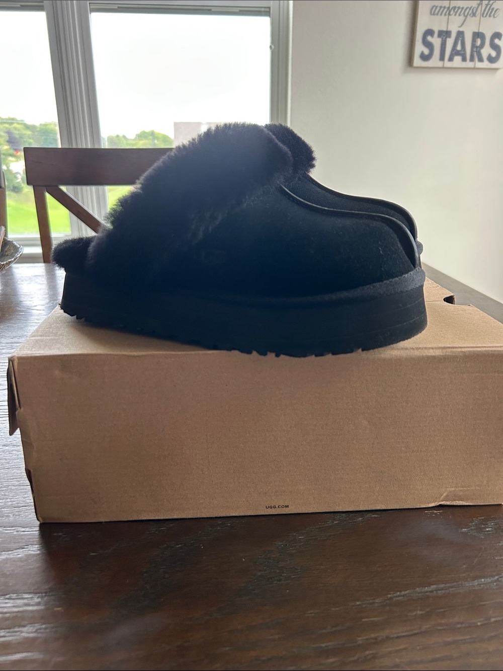 UGG Disquette sheepskin platform